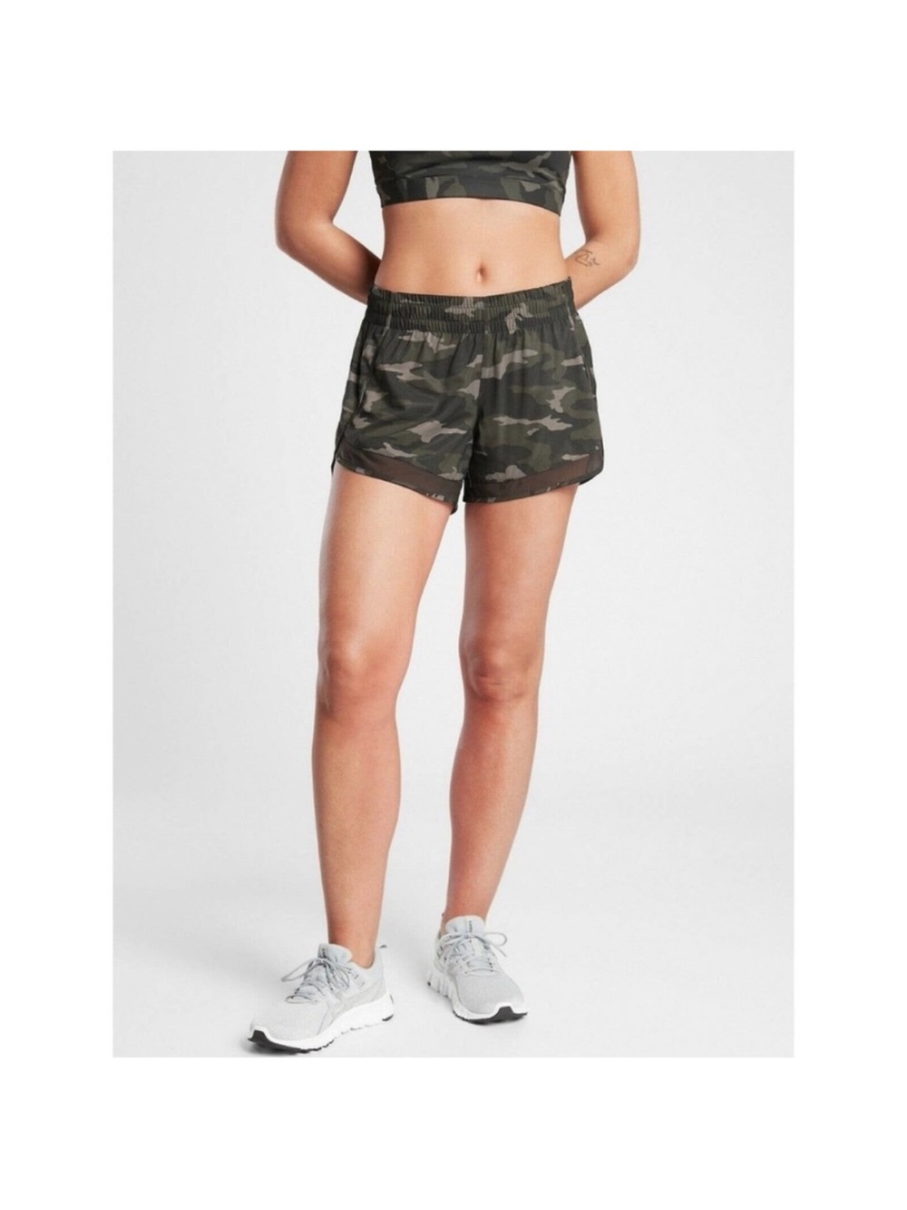 ATHLETA Women's Mesh Racer Run Camo Shorts 4” XS